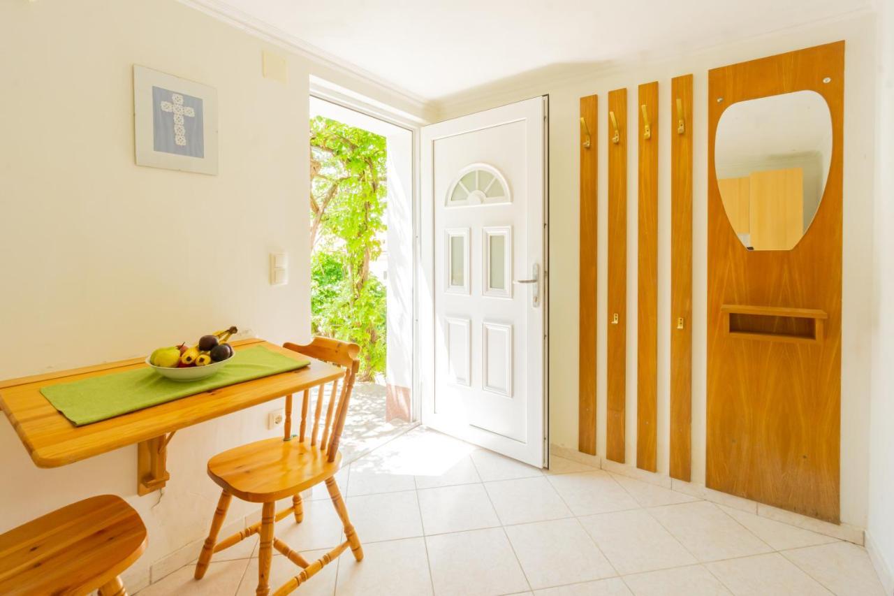 Apartment Coral เมทายนา ภายนอก รูปภาพ