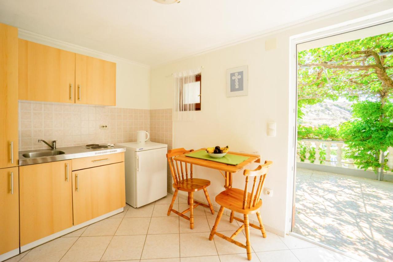 Apartment Coral เมทายนา ภายนอก รูปภาพ